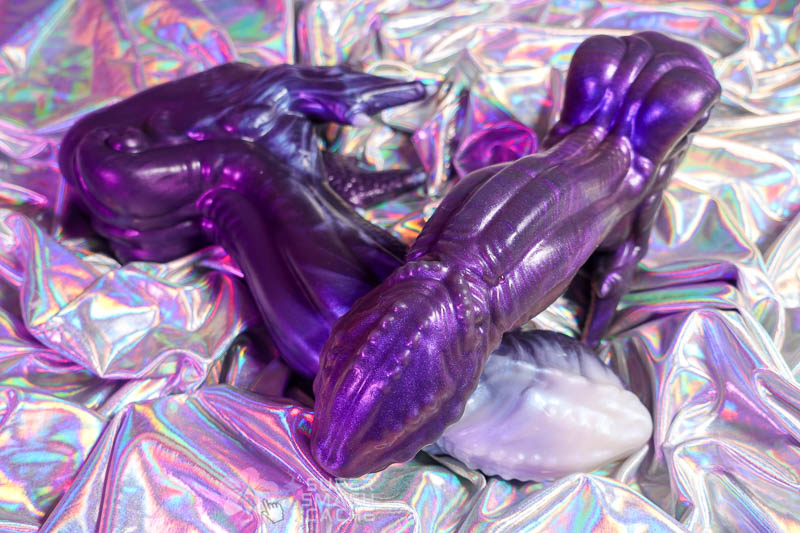 Uberrime Cthulhu Review: Huge Monster Dildo with Baseball Bat Girth 14 Uberrime Cthulhu dildo medium multichrome color shift pigment and large with gradient