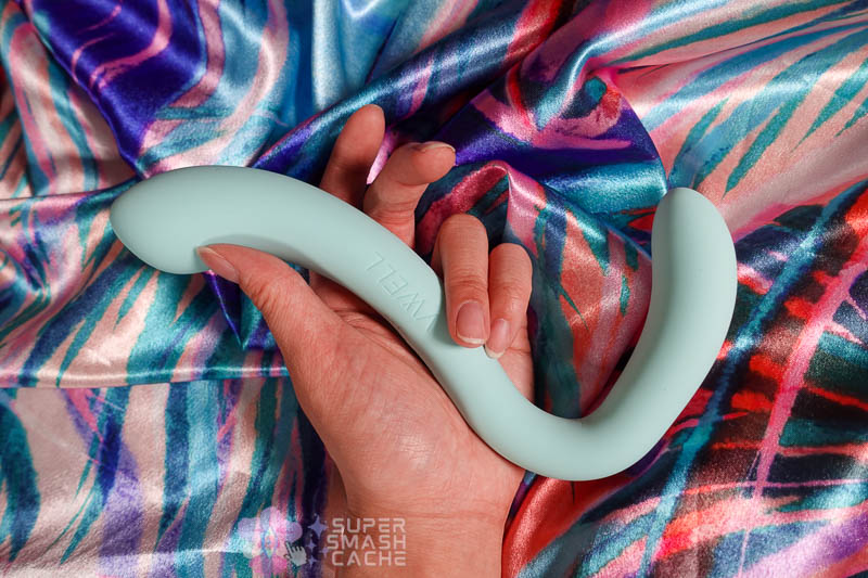 VWELL Flex pelvic wand review: ideal beginner sex toy? 12 VWELL Flex shaft flexibility