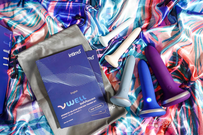 vwell inmotion dilator kit contents: drawstring bag, manuals, and dilators (also a USB charging cord, which I didn't include in the photo)