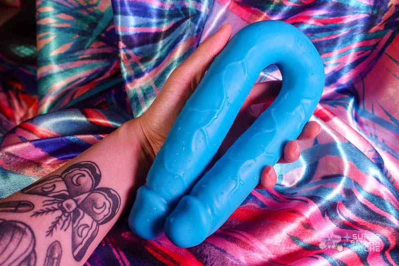 6 Silicone Double Dildos for Body-Safe DP (2026 Edition) 12 ns novelties colours u-shaped realistic head double penetration dildo held in hand